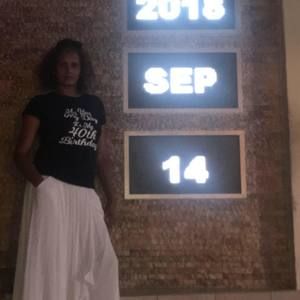 Meet your Posher, Claudia